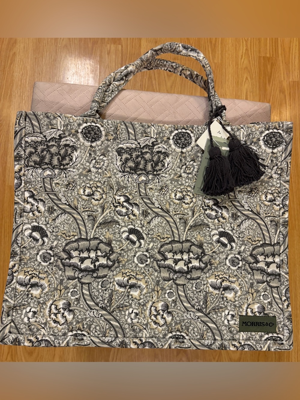 Morris & Co. Canvas jacquard Floral Tote Bag - black, grey, beige & white - NWT